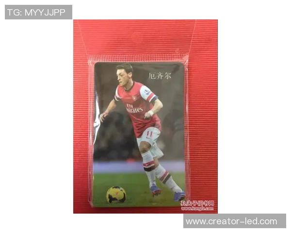 亚克力球星卡片足球的独特魅力与收藏价值解析